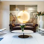 Le 7 Eiffel Hotel By Malone