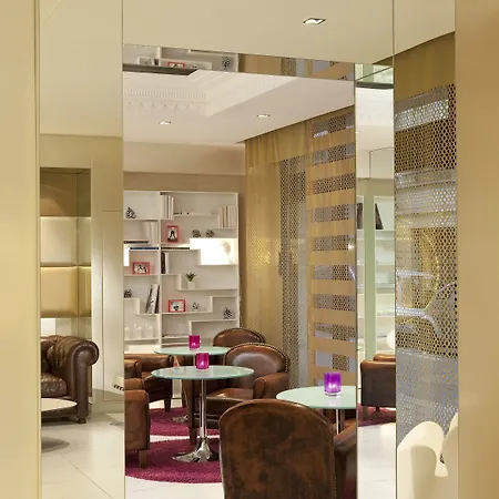 Le 7 Eiffel By Malone Hotel Parigi