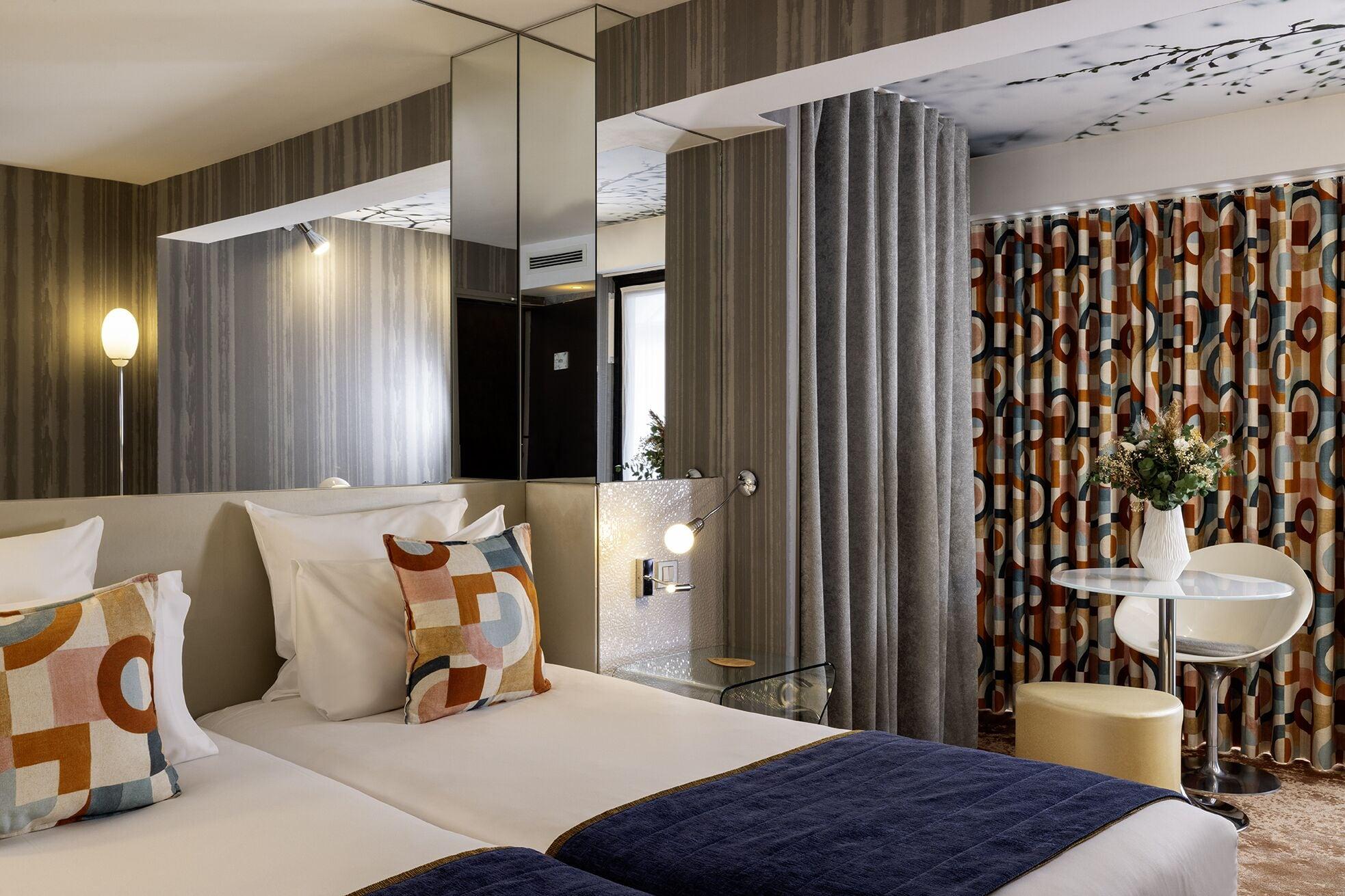 Le 7 Eiffel By Malone Hotel