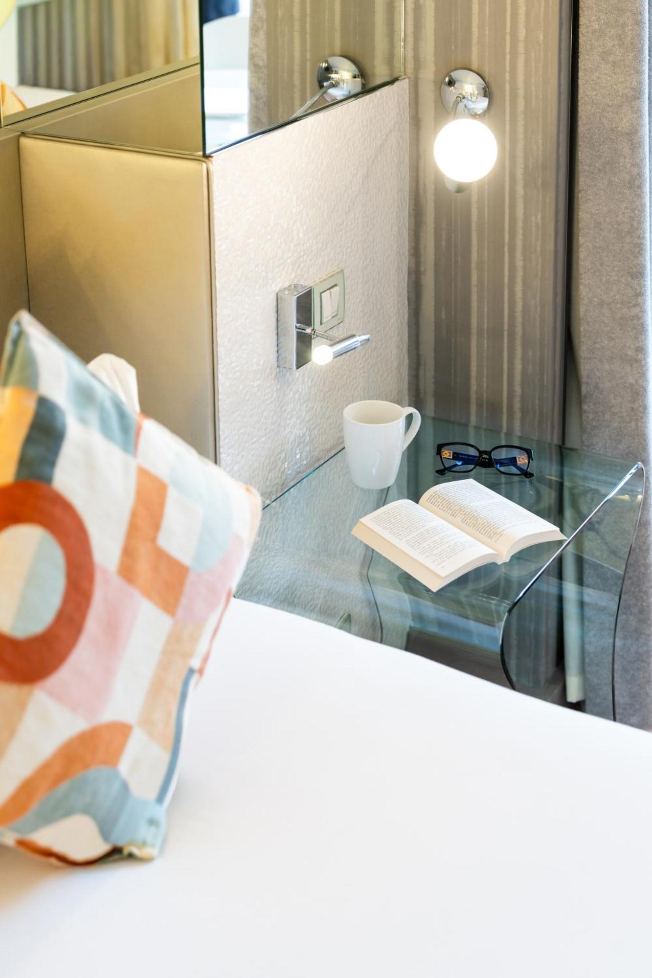 Le 7 Eiffel By Malone Hotel 4*