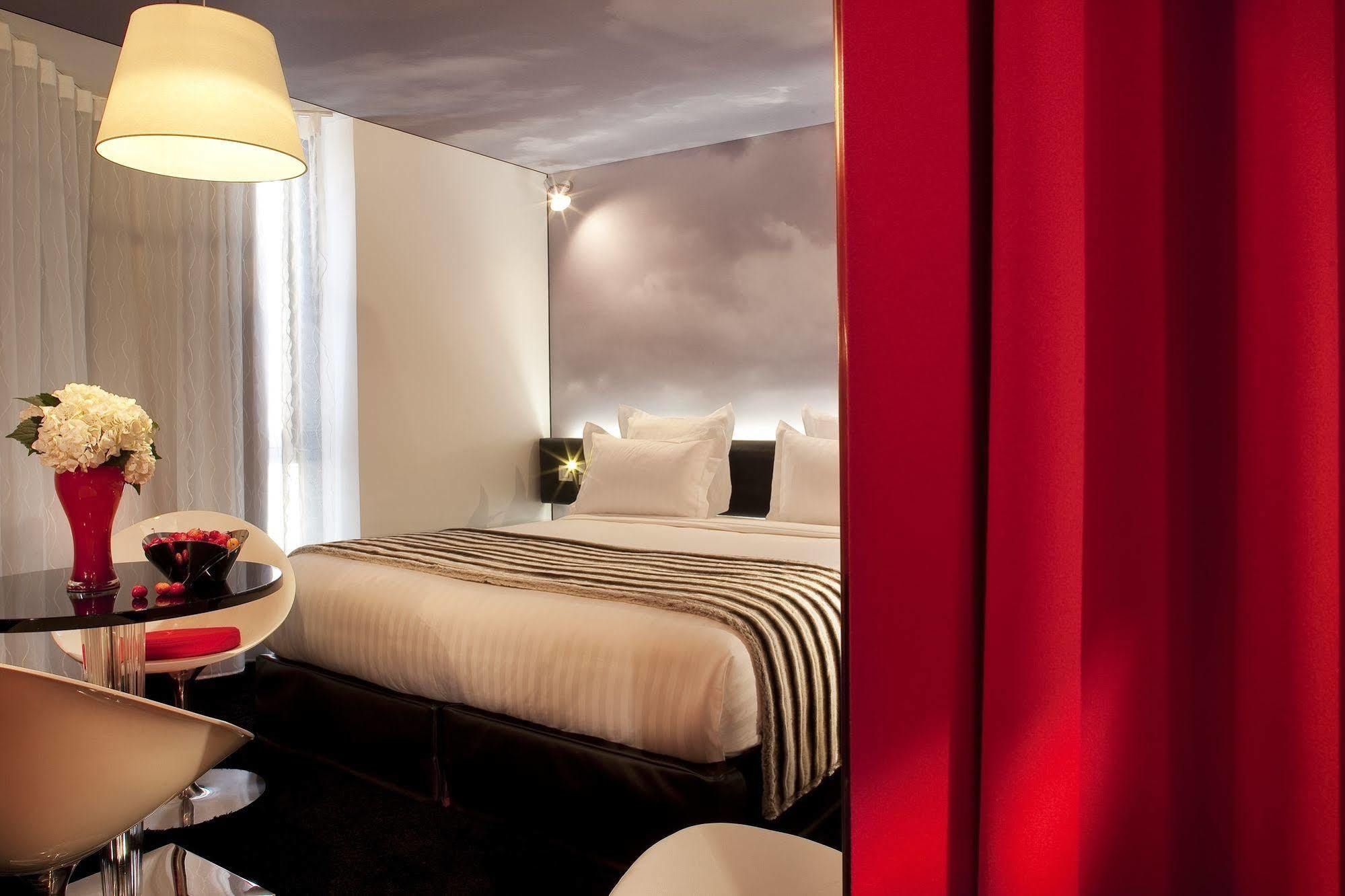 Hotel Le 7 Eiffel By Malone Parigi